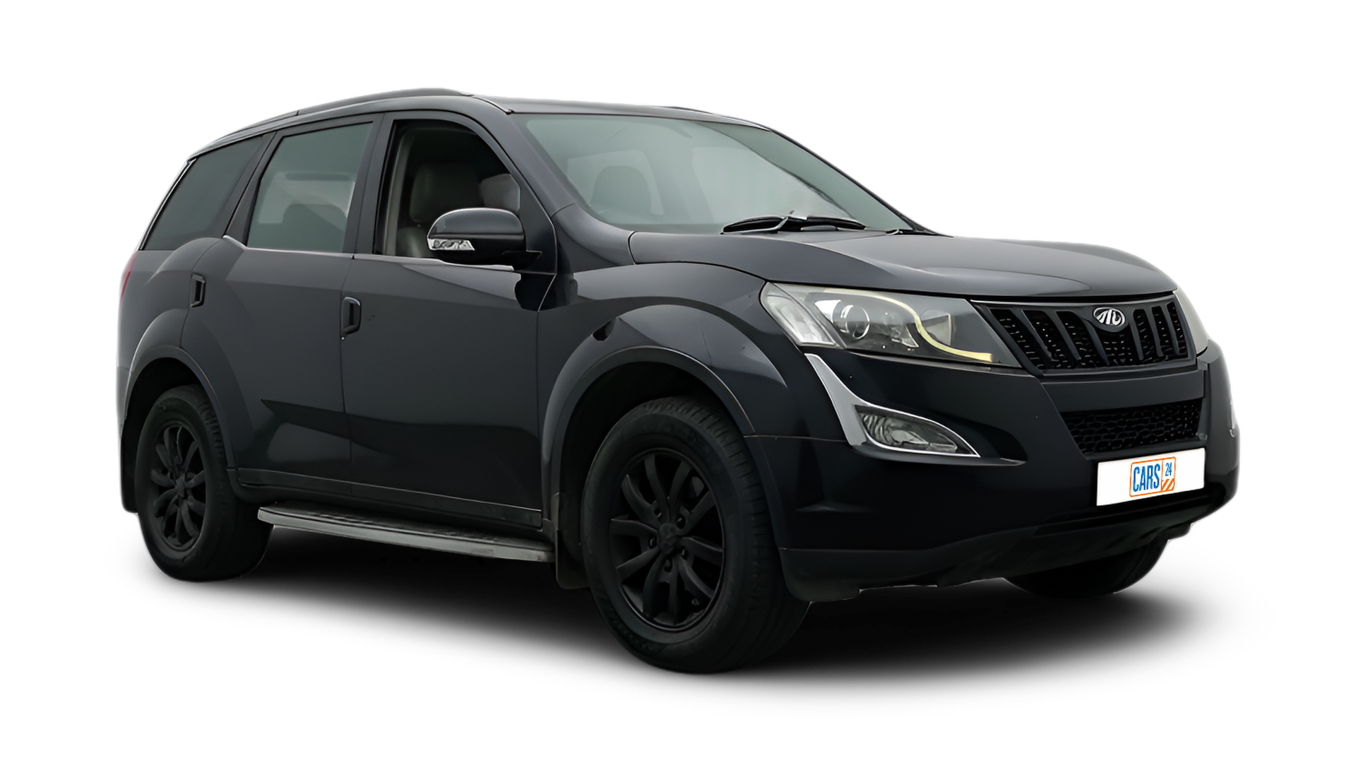 Mahindra XUV500-img
